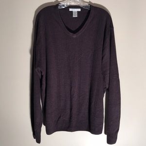 Geoffrey Beene men’s lightweight sweater